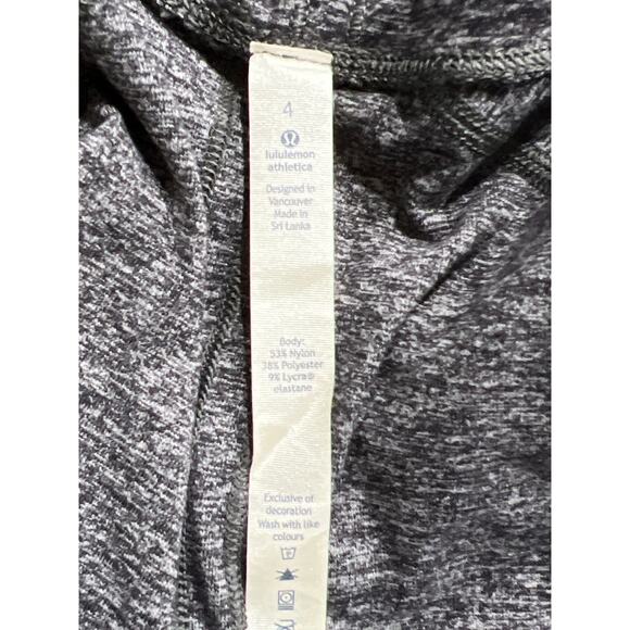 Lululemon Women's Turtleneck Pull-Over , Size 4 - Picture 7 of 7